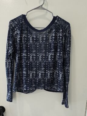 Lorna Jane Navy and Light Blue Geometric Long-Sleeve Top